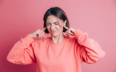 Tinnitus: Understanding the Causes and Possible Solutions