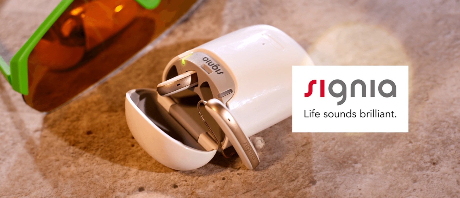 Hearing aid centre using Signia IX technology with advanced features Hearing aid centre with Signia IX technology and advanced features for better hearing